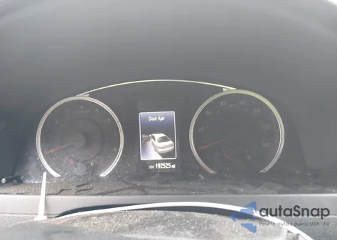 2015 Toyota Camry Se z USA, uszkodzony, nr VIN 4T1BF1FK3FU483518